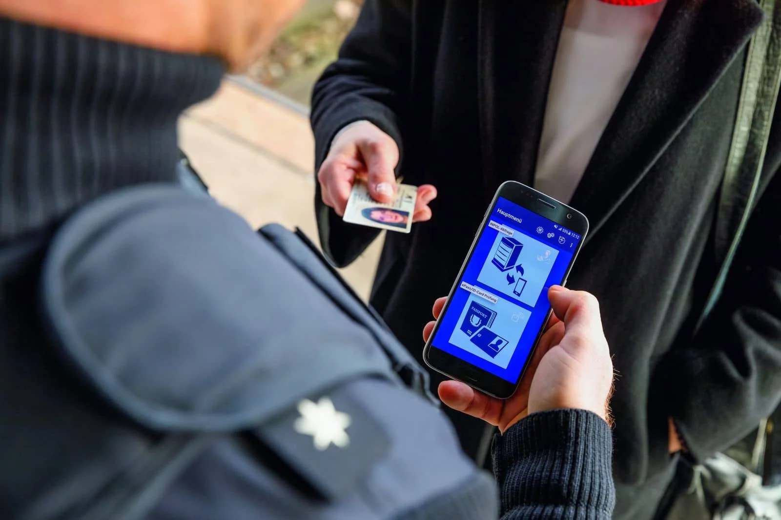 Aplicatia eDAC: tot ce trebuie sa stii despre sistemul informatic al politiei